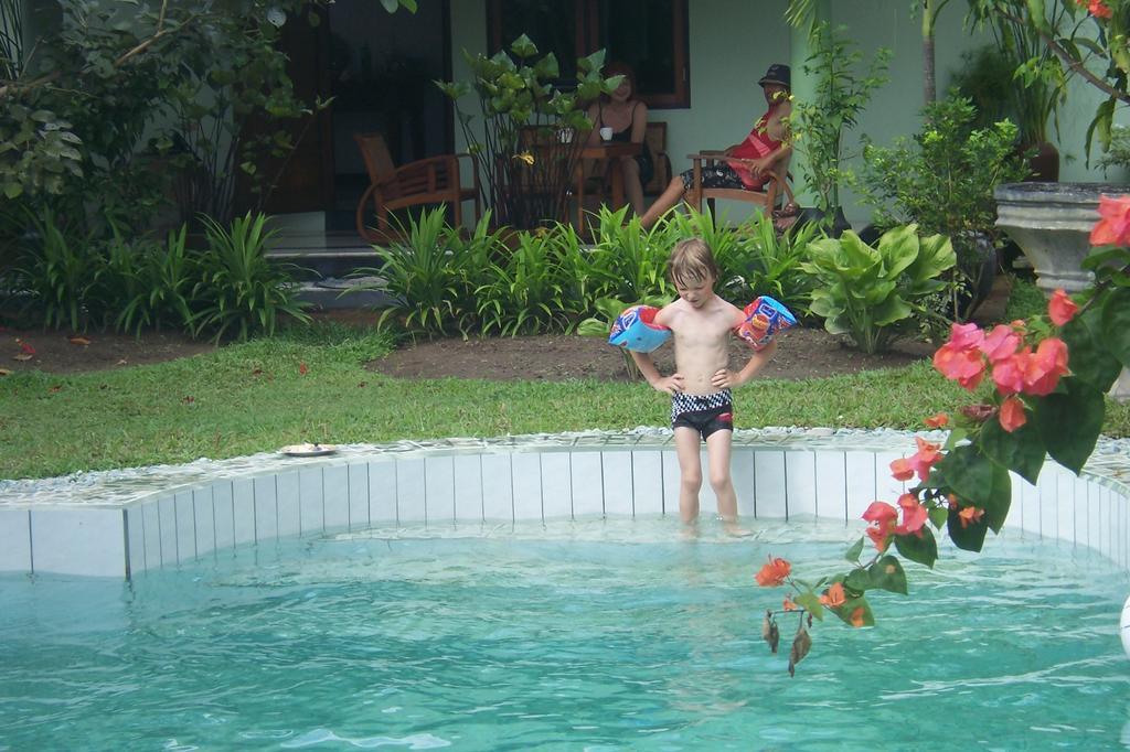 Rumah Sawah Ngabean Esterno foto